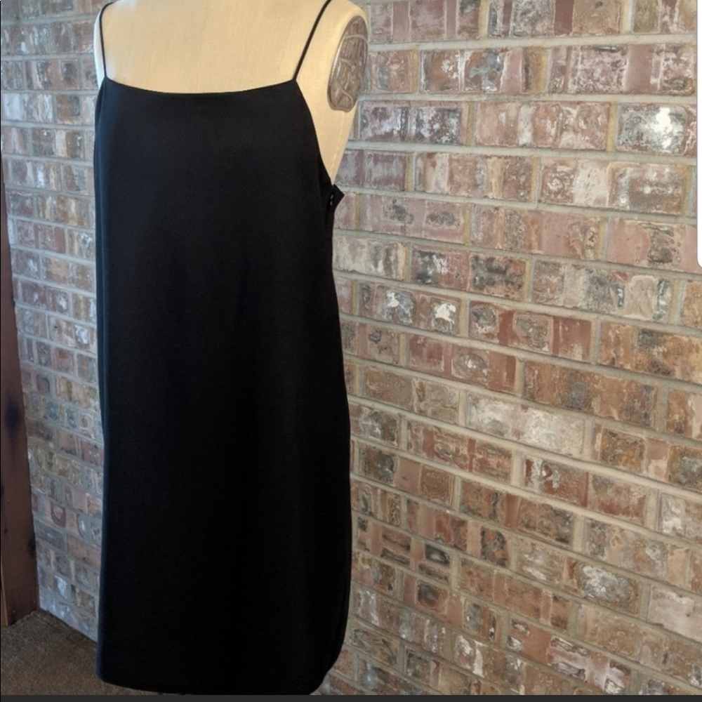 ARITIZA BABATON BLACK DRESS